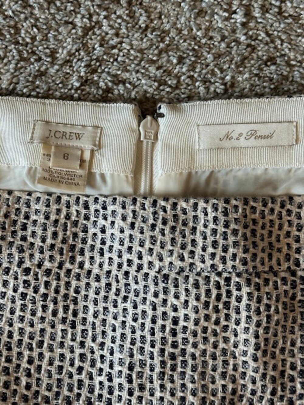 J. Crew No. 2 Pencil Skirt – Size 6. Cotton/Linen. Vintage. Rare! - Picture 2 of 6
